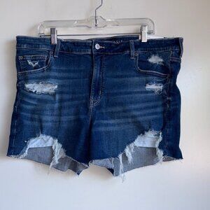 NWT American Eagle Midi Destroyed Distressed Jean Shorts Size 18 Stretchy